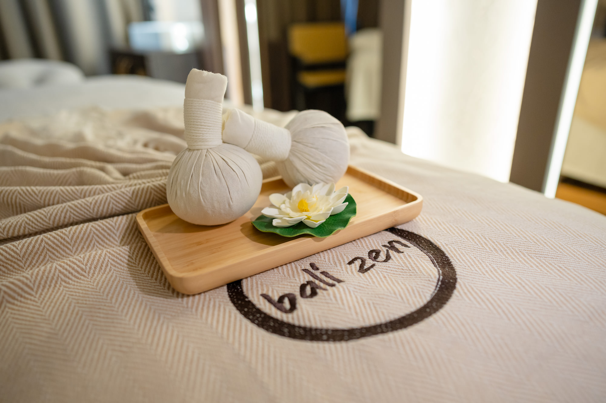 Herbal Thai Massage la Bali Zen